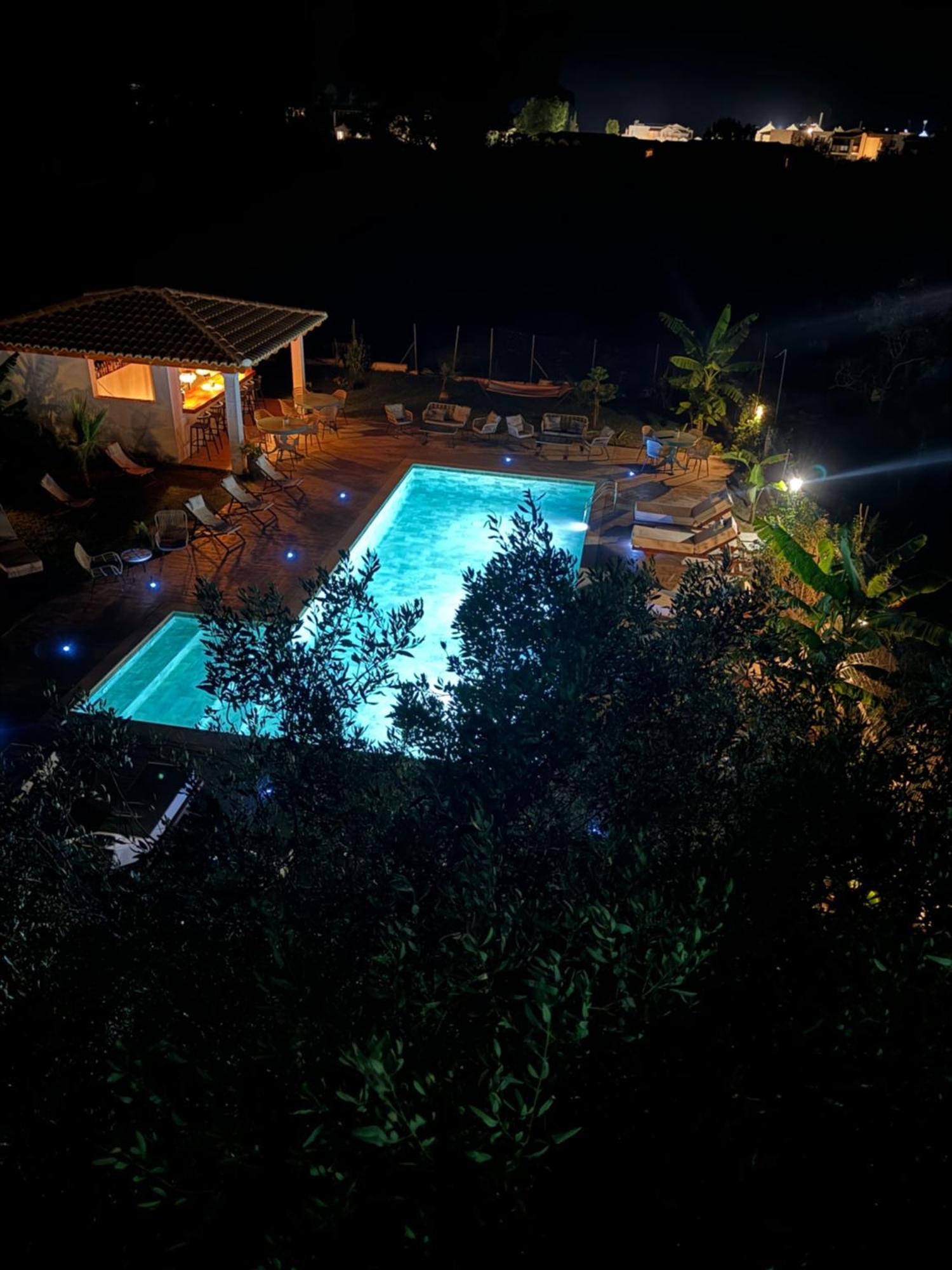Aparthotel Kapetanios Luxury Agios Georgios  Exterior foto